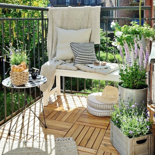 CÃ³mo decorar balcones pequeÃ±os