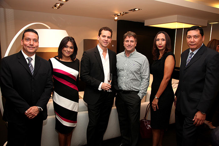 Opening de la tienda Natuzzi